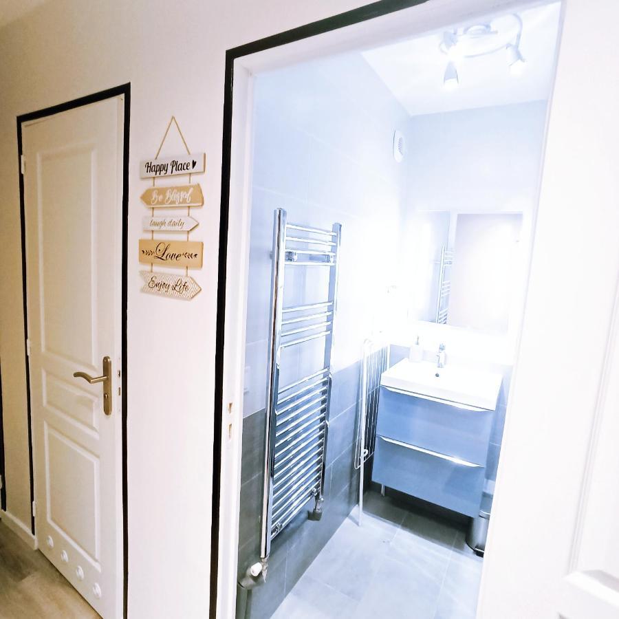 Detente & Jardin By Beds4Wanderlust - Charmant T2 Avec Jardin - Gare Plaisir-Grignon, Versailles 20Km エクステリア 写真